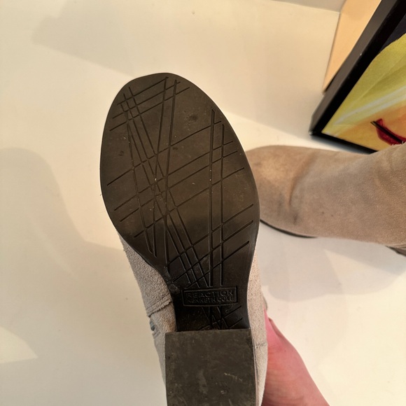 Suede booties - Picture 4 of 15